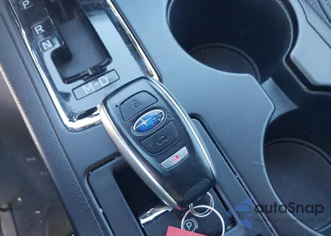 2018 Subaru Outback 2.5I Limited z USA, uszkodzony, nr VIN 4S4BSANCXJ3364319